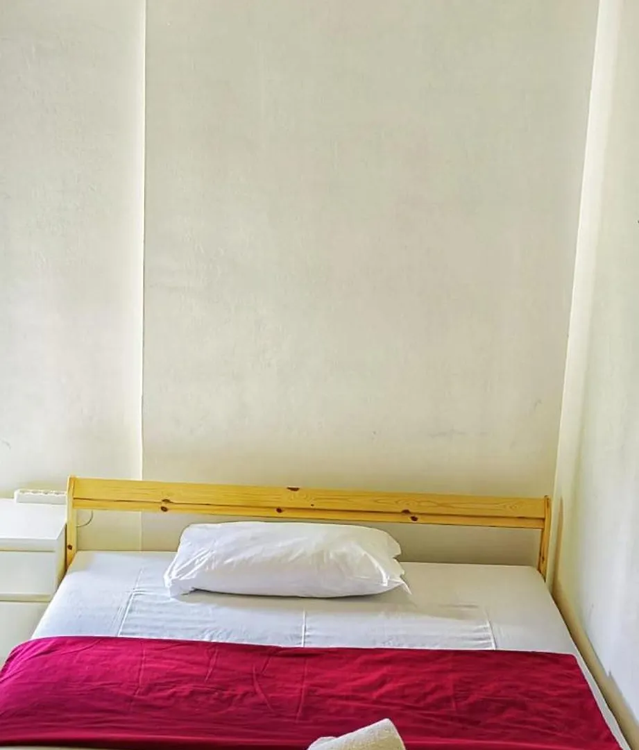 Renzi Guest House Rome