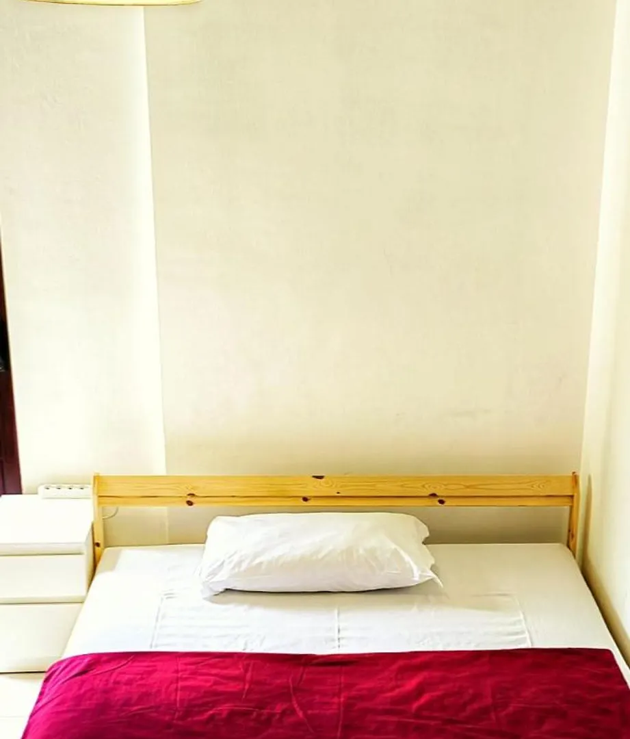 Renzi Guest House Rome Italy
